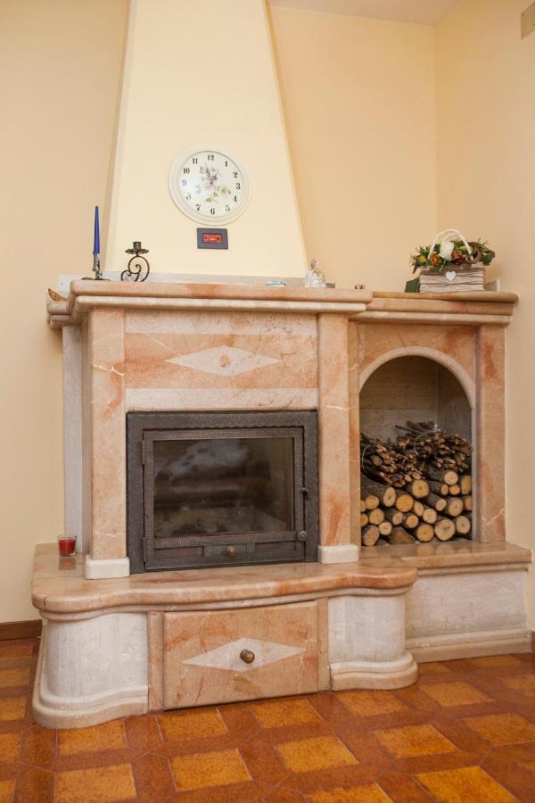 Villa Attilio Balsorano Vecchio 外观 照片